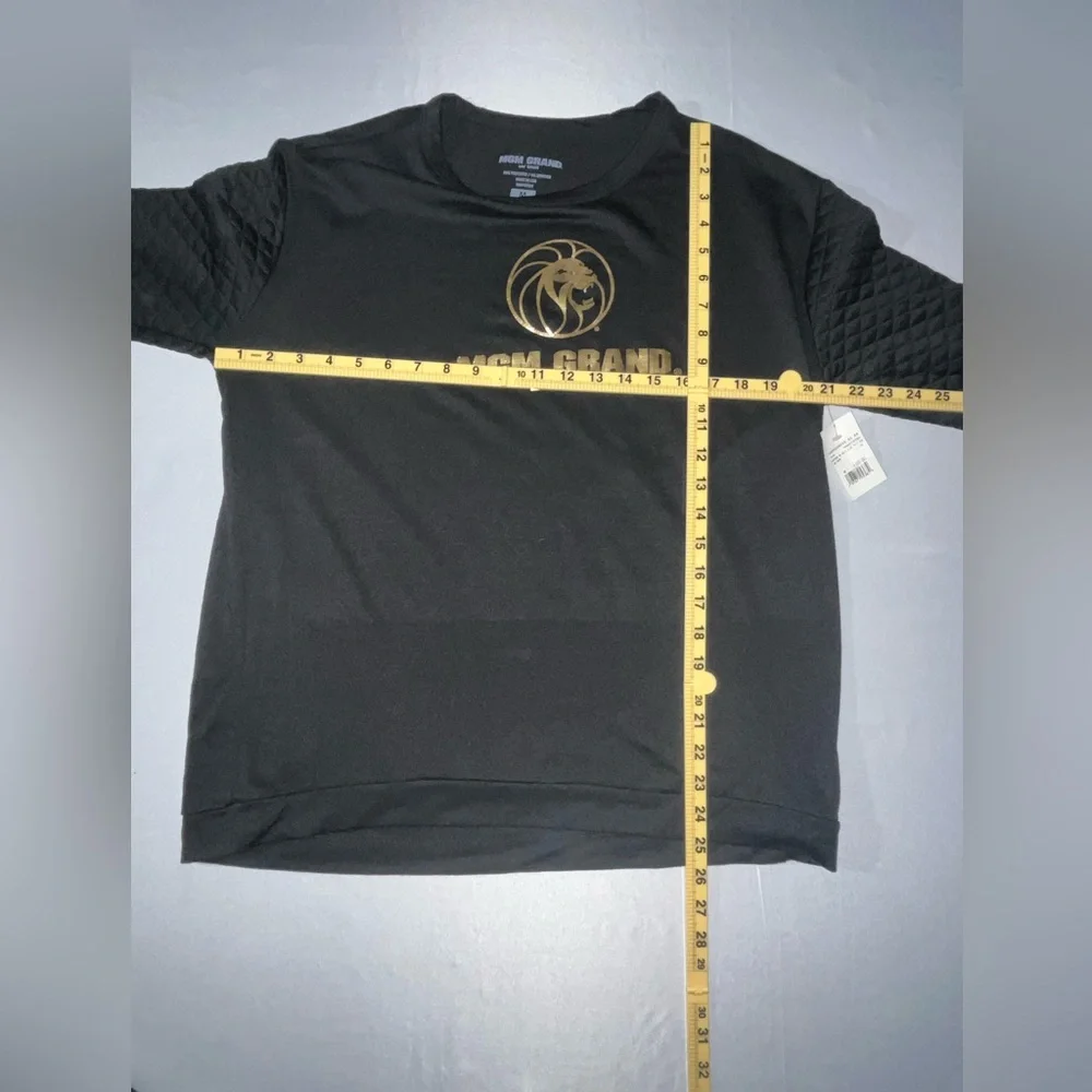 MGM Grand Quilted Long Sleeve Shirt - Picture 9 of 9